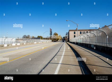 City scene Atlanta Georgia USA overpass bridge Stock Photo - Alamy