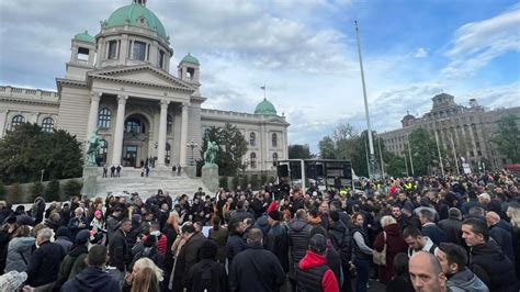 Protest Protiv Nasilja U Srbiji U Subotu Opozicija Objavila Rutu