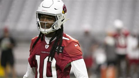 Nfl Insider Gives Update On What Patriots Might Have To Pay Deandre Hopkins Nbc Sports Boston