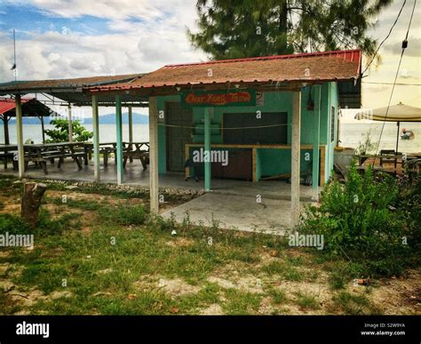 Roadside café, Teluk Senangin Beach, near Lumut, Perak, Malaysia Stock ...