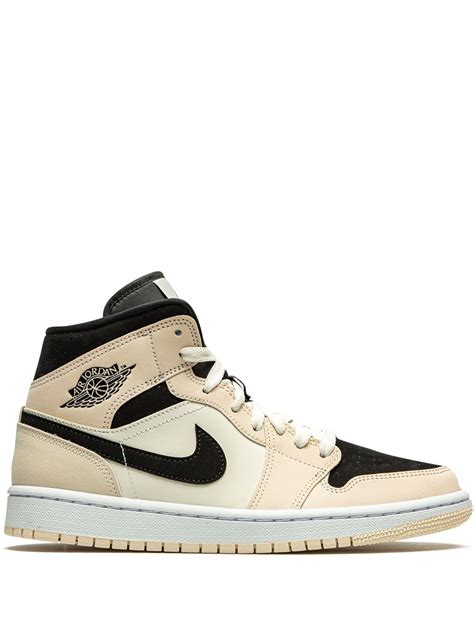 Jordan Tênis Wmns Air Jordan 1 Mid Farfetch Jordan shoes girls