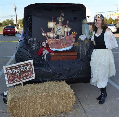 Pirate Trunk Or Treat Decorating Ideas