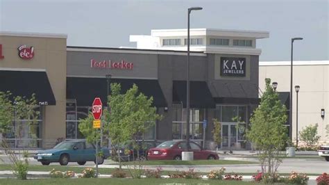 Des Moines mall hopes events will revitalize business