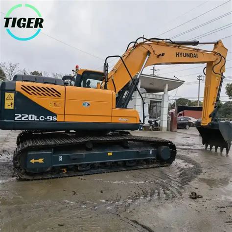 Korea Original Used Hyundai 220lc 9s Excavator Used Robex Hyundai 220