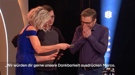 Das Gl Cksrad Kandidat Begeistert Mit Hilfe In Der Ukraine Rtl De