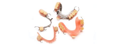 Acrylic Partial Dentures For Seniors: The Best Material Choice - Teeth Wisdom