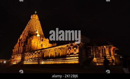 The Beautiful Brihadeshwara Temple Chola Dynasty Temple Dedicated To