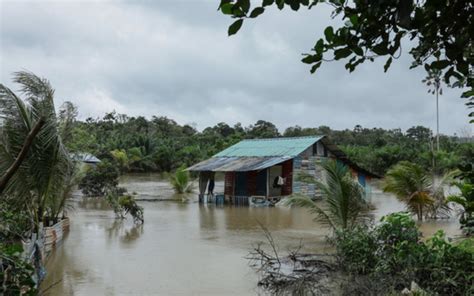 More Flood Victims Evacuated In Sabah Johor FMT