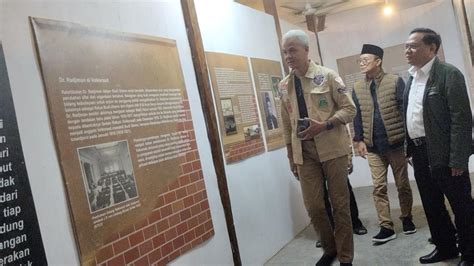 Kampanye Di Ngawi Ganjar Sambangi Museum Radjiman Widyodiningrat