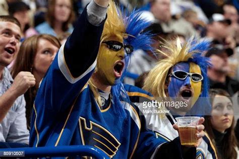 St. Louis Blues fans cheer for their team during the fan appreciation ...