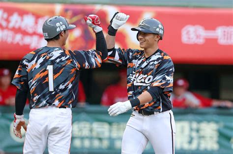 陳傑憲2分砲助統一獅勝味全龍 陳韻文130次救援破中職紀錄 影 運動 中央社 Cna