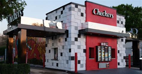 Checkers & Rally's opens in Indianapolis | QSR Web