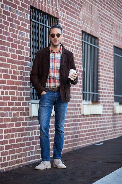 58 Best Flannel Shirt Outfits For Men Styling Tips