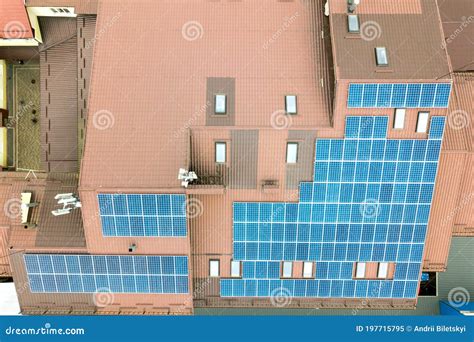 Vista A Rea Da Central Solar Pain Is Fotovoltaicos Azuis Montados