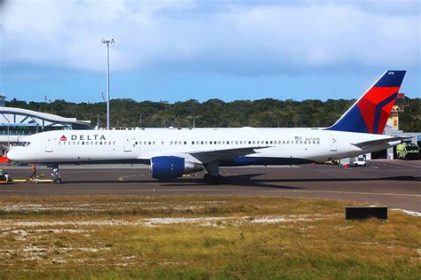 Delta Air Lines Delta Air Lines N Dn Origi Flickr