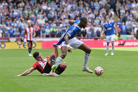 Weaknesses remain but Beto is a symbol of strength and hope for Everton ...