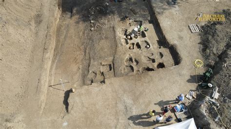 Scoperte Archeologiche A Padova Il Grande Scavo Urbano Della Necropoli