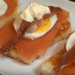 Salm N Ahumado Con Langostinos Y Anchoas Con Mayonesa In Food