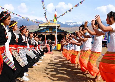 Sherpa People: Bravest Heroes of Mountains - Asian Heritage