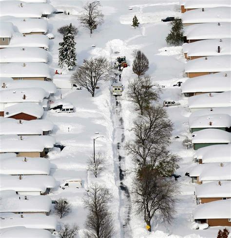 Amazing Aerial Photos of Aftermath of Massive Snow Storm in Buffalo | TIME