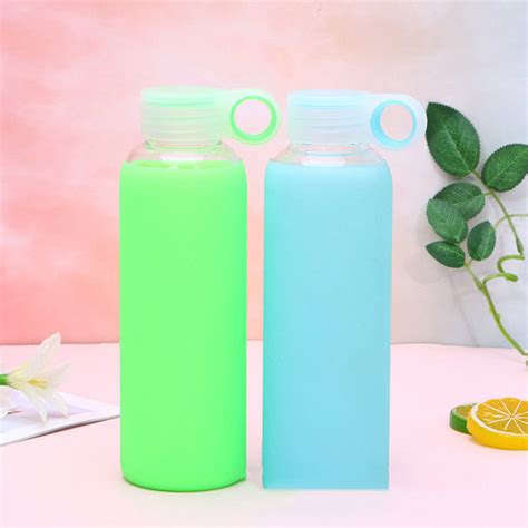 Protective Silicone Sleeve Glass Water Bottle For Outdoor Sports Eco Friendly