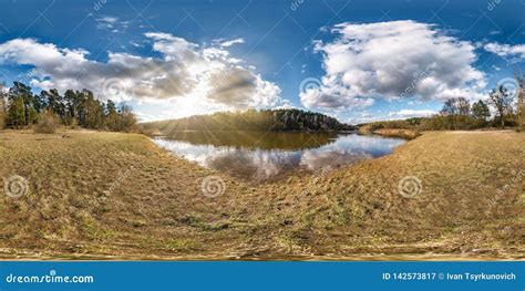 Full Seamless Spherical Panorama 360 Degrees Angle View On The Shore Of