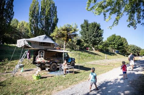 Camping Huttopia Lac De Serre Pon On Leuke Hondencampings