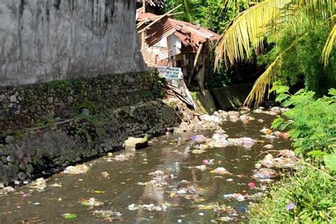 Sungai Di Mataram Tercemar Mikroplastik Bahaya Mengancam Jpnn Ntb