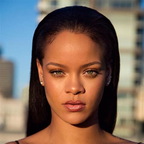 Rihanna（リアーナ）の代表曲をご紹介 Block Fm