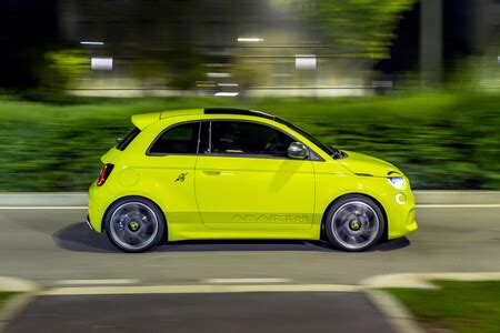 El Primer Escorpi N El Ctrico Ya Est Aqu El Abarth E Con Cv