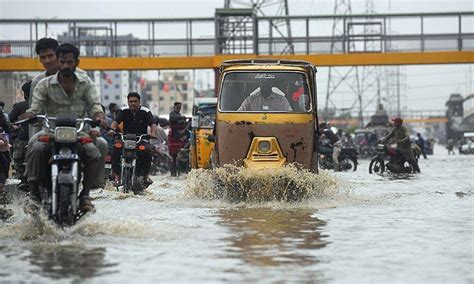 Karachi Braces For Heavy Rain Today Pmd Warns Of Urban Flooding