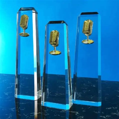 Buy Quality Crystal Trophy Alcr At Trophy World Malaysia