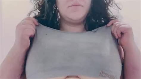 BBW titty tease and drop Vídeo de sexo grátis RedTube