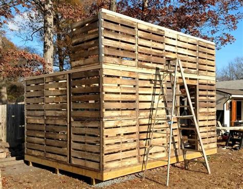 Workshop Shed Using Pallet Wood And Other Recycled Lumber 1001