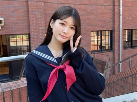 「現役ですか？」めるる、かわいすぎるセーラー服ショットに「制服似合ってる！」「ばかかわいい」の声 Antenna アンテナ