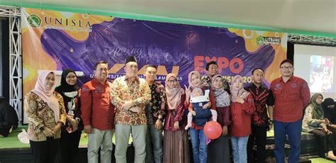 Expo Kkn Unisla Pamerkan Produk Umkm Di Desa Sepanjang Bengawan