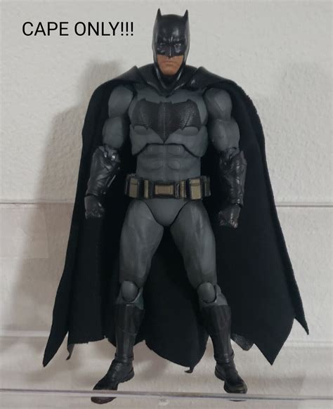 Arriba 35 Imagen Batman Sh Figuarts Justice League Abzlocal Mx