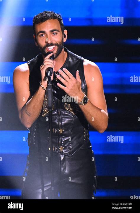 10 Februar 2023 SANREMO ITALIA Italienischer Sänger Marco Mengoni