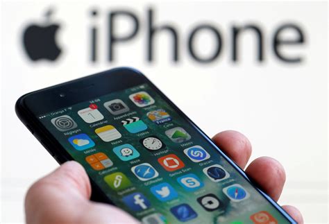 Apple Hit With Multiple Lawsuits After Admitting It Slowed Down Iphones