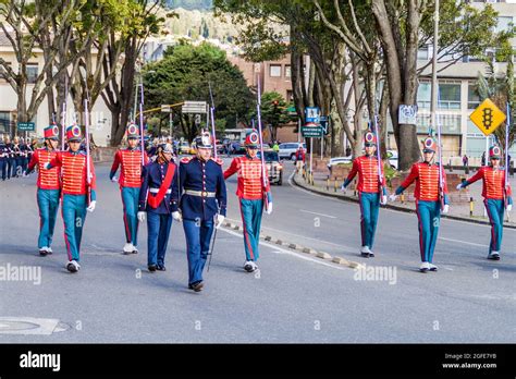 Uniforme militar colombiano fotografías e imágenes de alta resolución