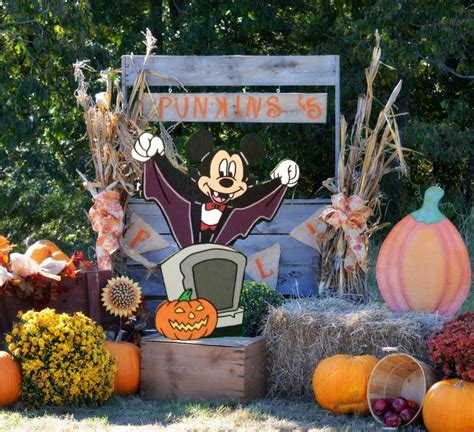 Hand Painted Disney Mickey Mouse Vampire Halloween Yard Art - Etsy