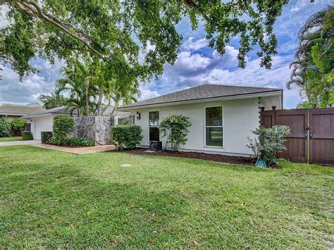 1388 Lands End Rd Lantana Fl 33462 Zillow