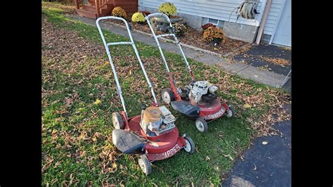 A Couple Of Snapper Push Mowers From The 1980s Youtube