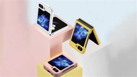 Galaxy Z Flip Tasar M Ortaya Kt