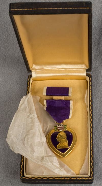 Sold Archive Area Wwii Usn Usmc Navy Purple Heart Medal Cased