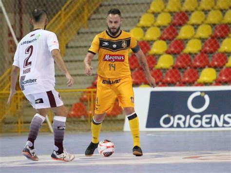 Magnus Recebe O Pato Futsal Na Arena Sorocaba