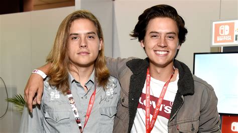 Dylan And Cole Sprouse Mom