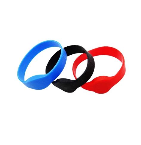 China OEM Colorful Passive Rfid Nfc Wrist Band Waterproof 13 56mhz