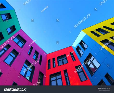 4 645 506 Colourful Building Images Stock Photos Vectors Shutterstock