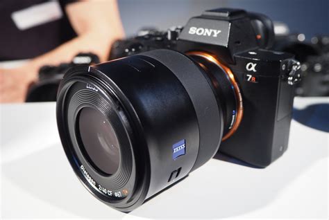 Zeiss Batis 40mm F 2 0 CF Lens Hands On EPHOTOzine